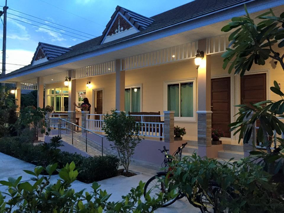 Suksopha Resort Pracsuap Khirikhan Kültér fotó