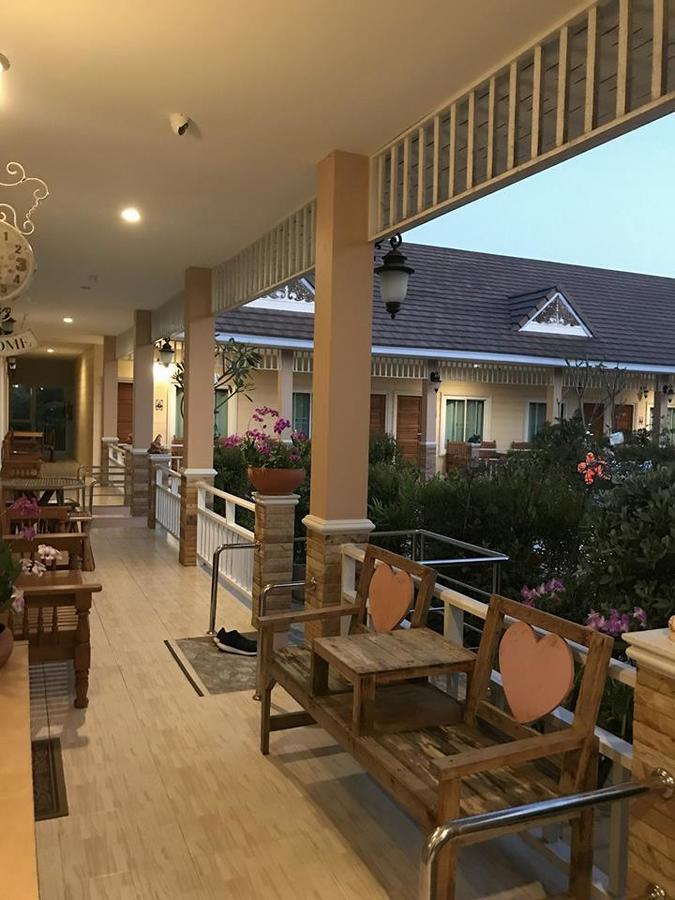 Suksopha Resort Pracsuap Khirikhan Kültér fotó